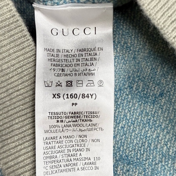 Authentic Gucci Light Blue Patterned Polo - Picture 5 of 9